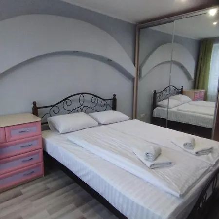 Apartment дизайнерська у центрі міста Uschhorod